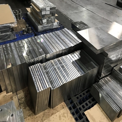 Plastikowa podstawa do formowania z anodowaną obróbką powierzchni 1.2083 / P80 / D2 / H13